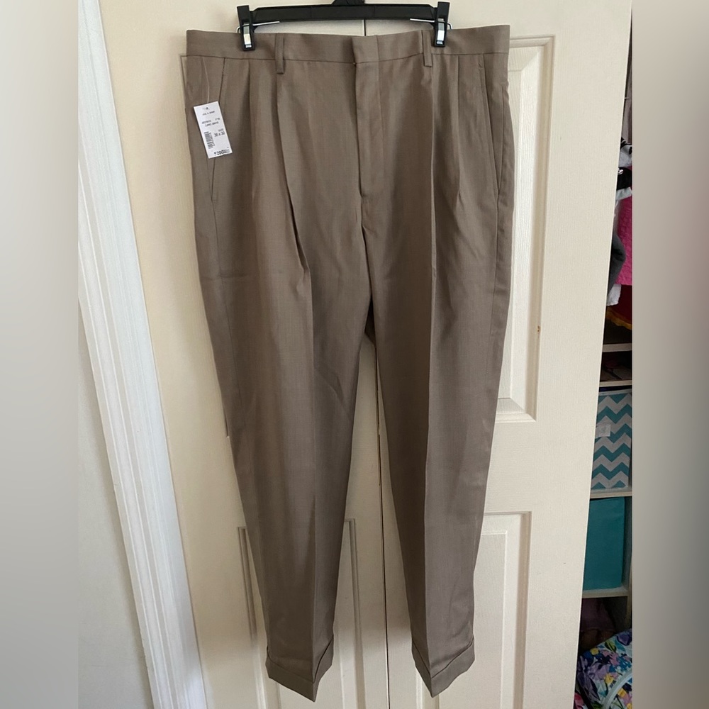 Tan Jo’s. A. Bank 100% wool dress pants 36x30